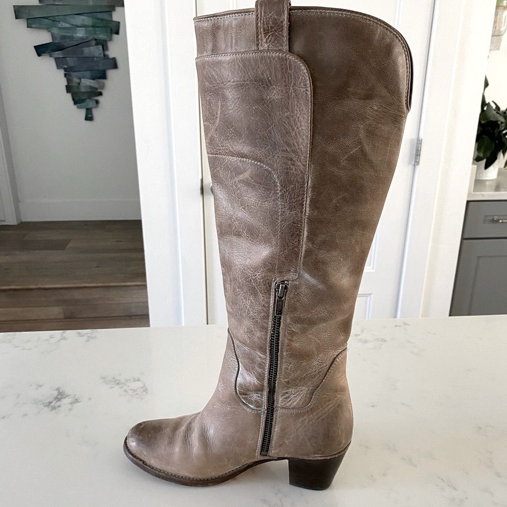 RARE Iconic FRYE Women's Jackie Tall Riding Boots in Slate size 8 - Picture 6 of 10